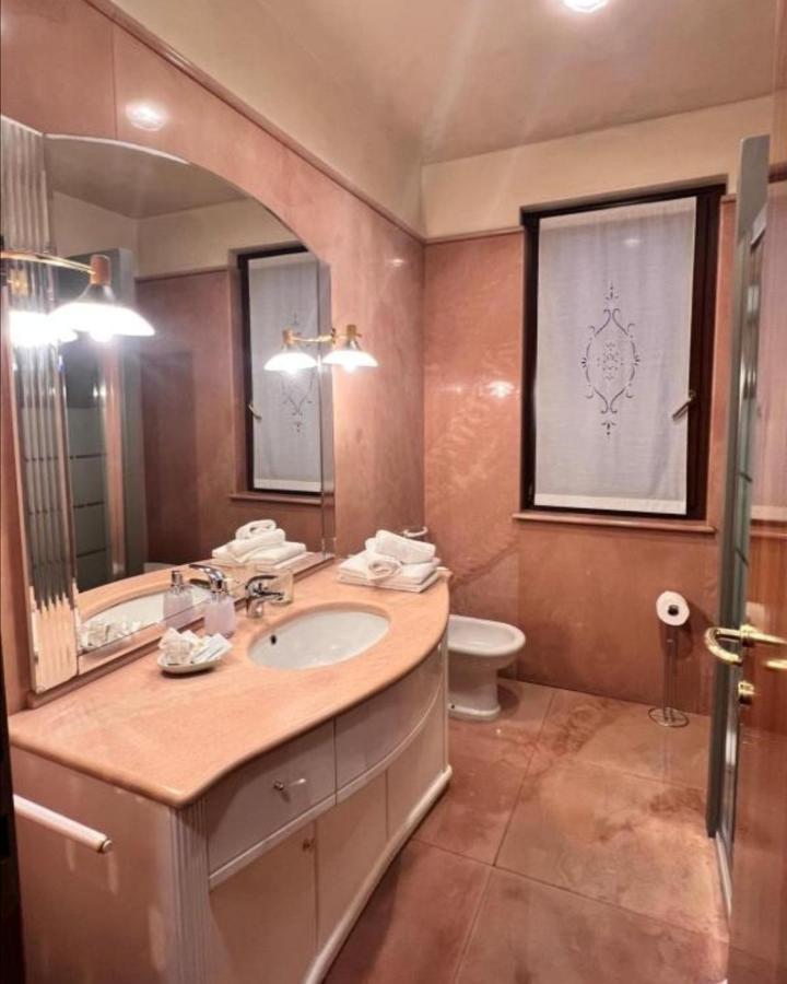 Residenza Borgo San Rocco Bed & Breakfast Sant'Ambrogio di Valpolicella Bagian luar foto